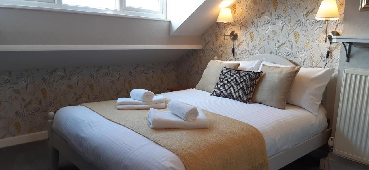 Bed and Breakfast Harvington House à Keswick  Extérieur photo