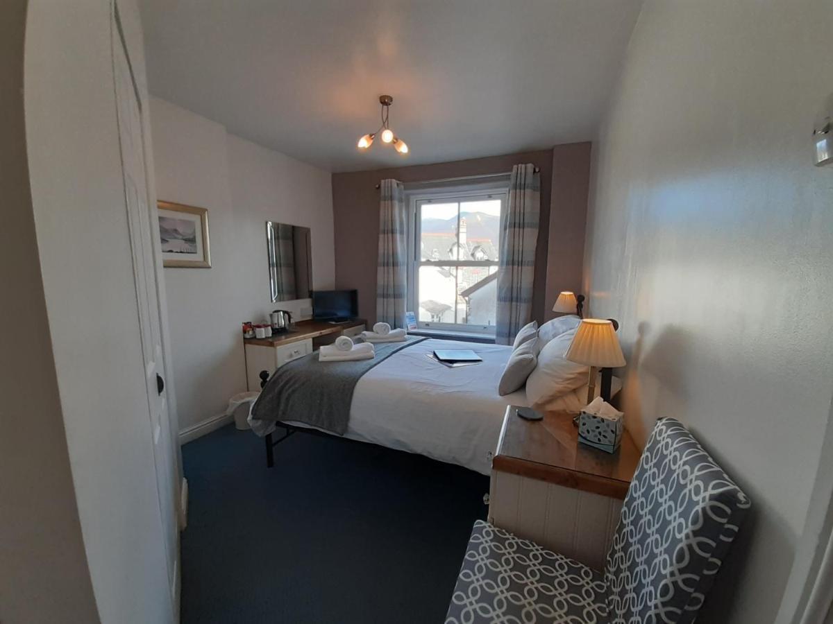 Bed and Breakfast Harvington House à Keswick  Extérieur photo